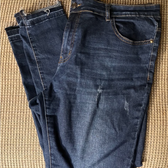 Hawthorne Denim - Women’s “Hawthorne” Blue Denim Jeans